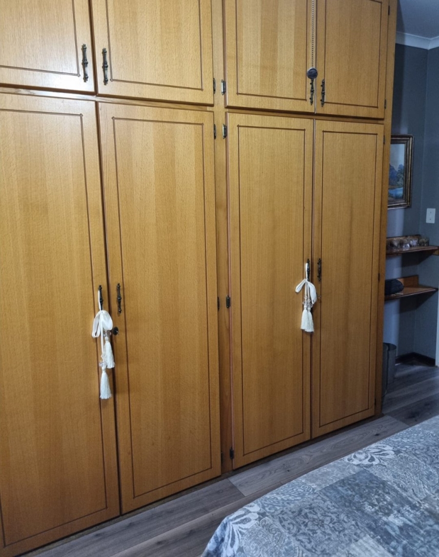 4 Bedroom Property for Sale in Wolmaransstad North West